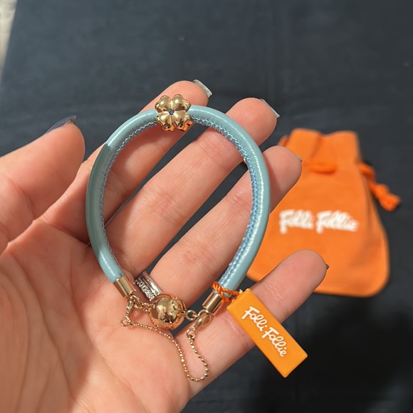 Folli Follie leather charm bracelet - Picture 2 of 6